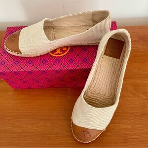 Tory Burch Espadrille Flat size 9